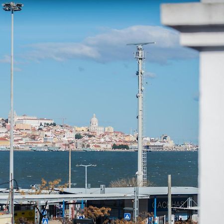 Vista Lisboa Guest Apartments Almada Dış mekan fotoğraf