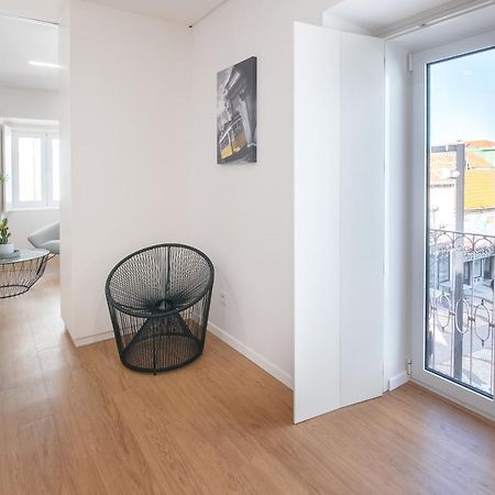Vista Lisboa Guest Apartments Almada Dış mekan fotoğraf