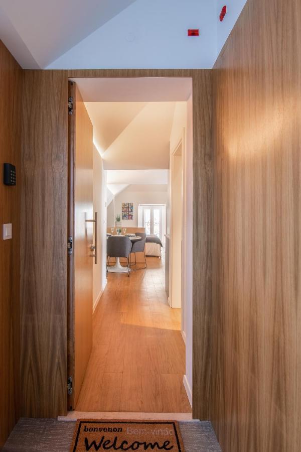 Vista Lisboa Guest Apartments Almada Dış mekan fotoğraf